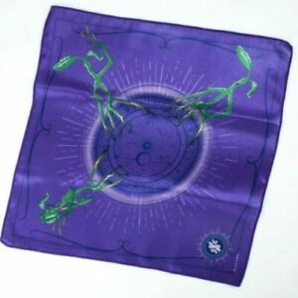 NWT Purple Bowtuckle Handkerchief